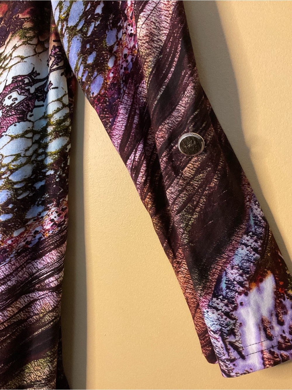 LIOR Multi-Color V-Neck Patterned Tunic Top - Picture 4 of 5